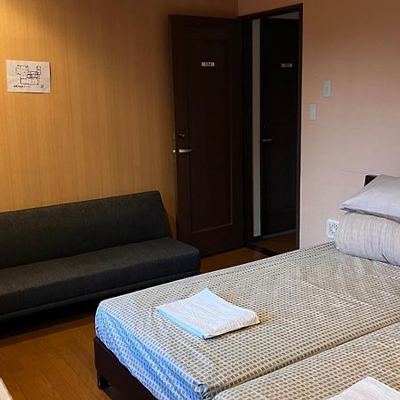 Atami Onsen Guest House Megumi Kültér fotó