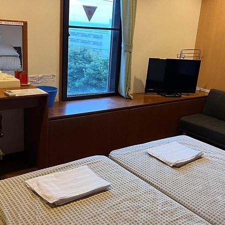 Atami Onsen Guest House Megumi Kültér fotó