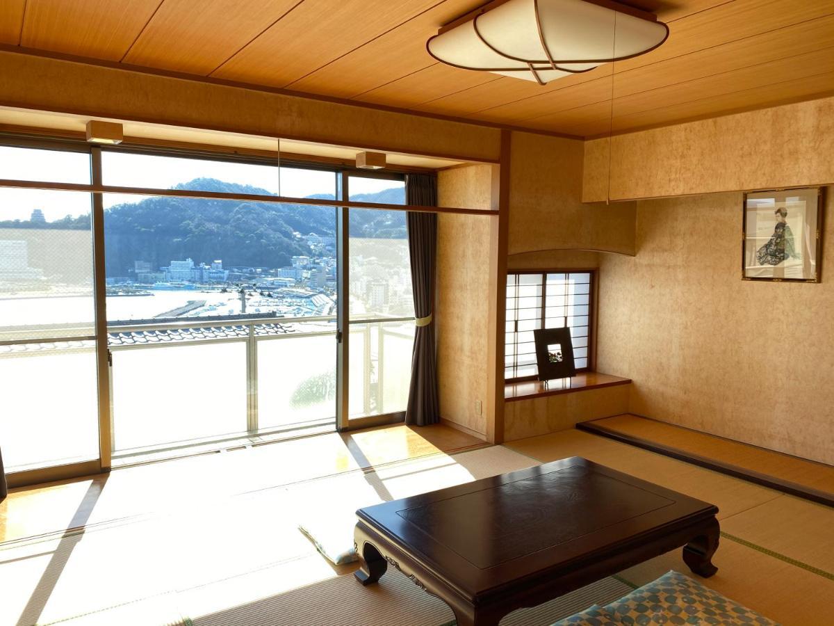 Atami Onsen Guest House Megumi Kültér fotó