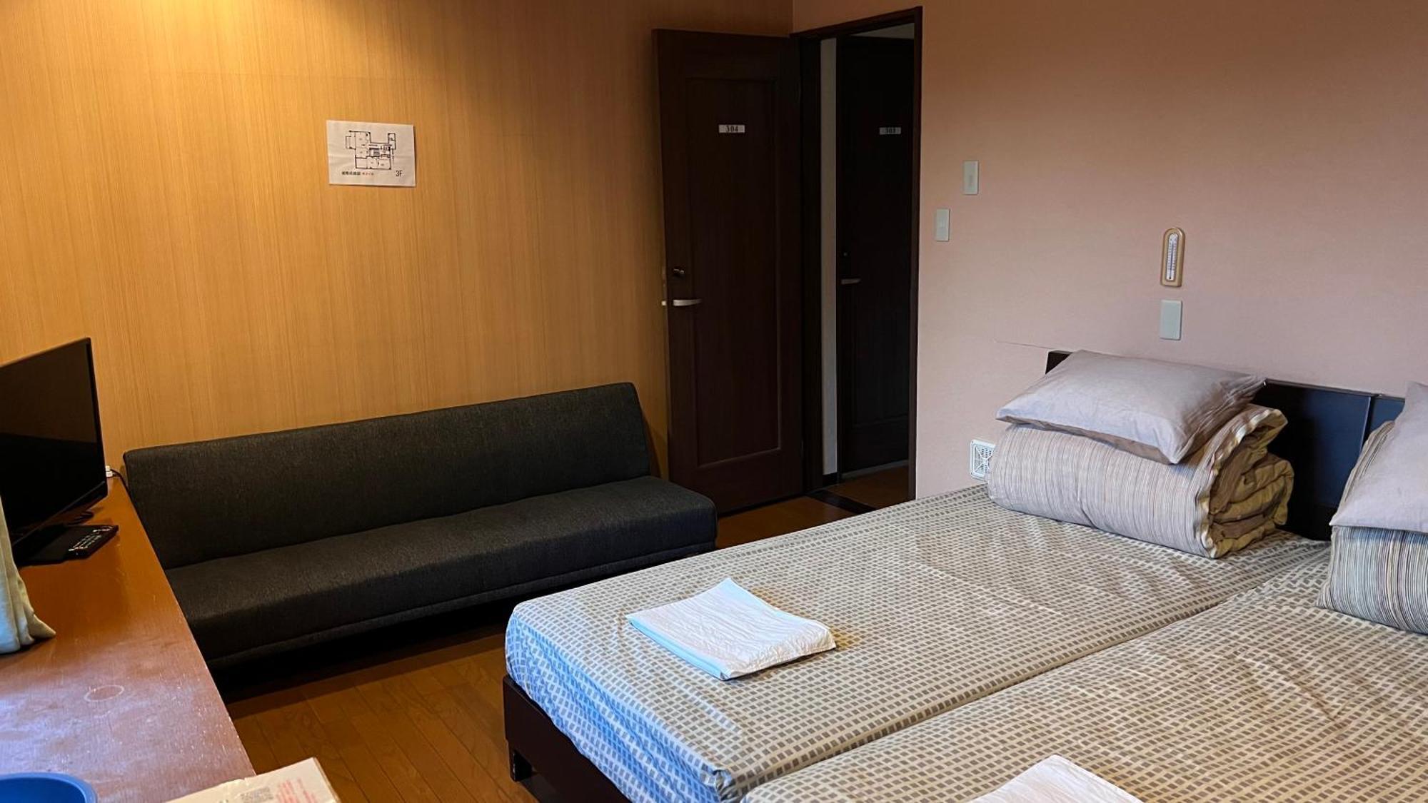 Atami Onsen Guest House Megumi Kültér fotó
