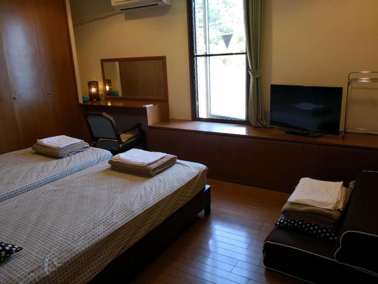 Atami Onsen Guest House Megumi Kültér fotó